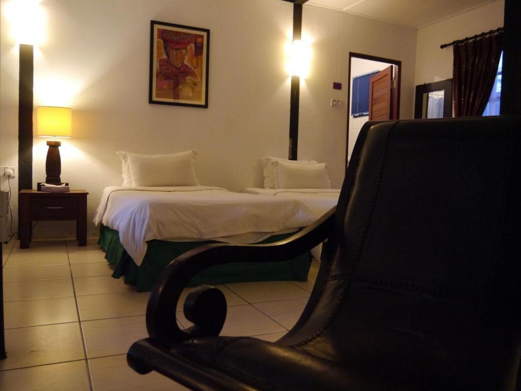 Basaga Holiday Residences Kuching Bagian luar foto