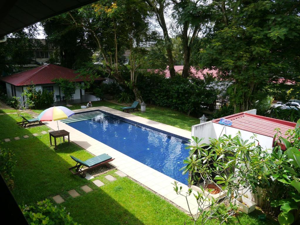 Basaga Holiday Residences Kuching Bagian luar foto