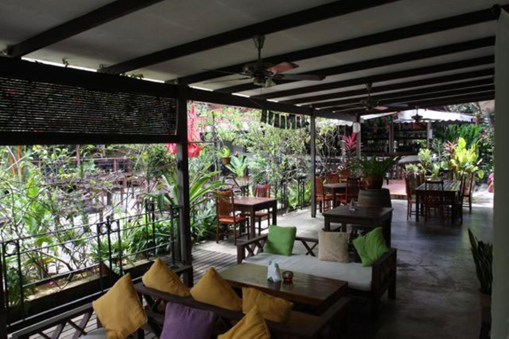 Basaga Holiday Residences Kuching Bagian luar foto