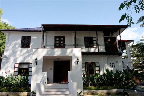 Basaga Holiday Residences Kuching Bagian luar foto